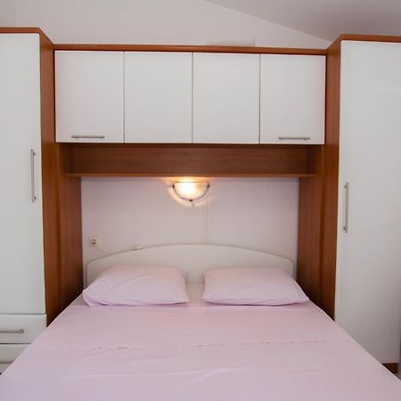 Apartments Bartul Sućuraj Værelse billede