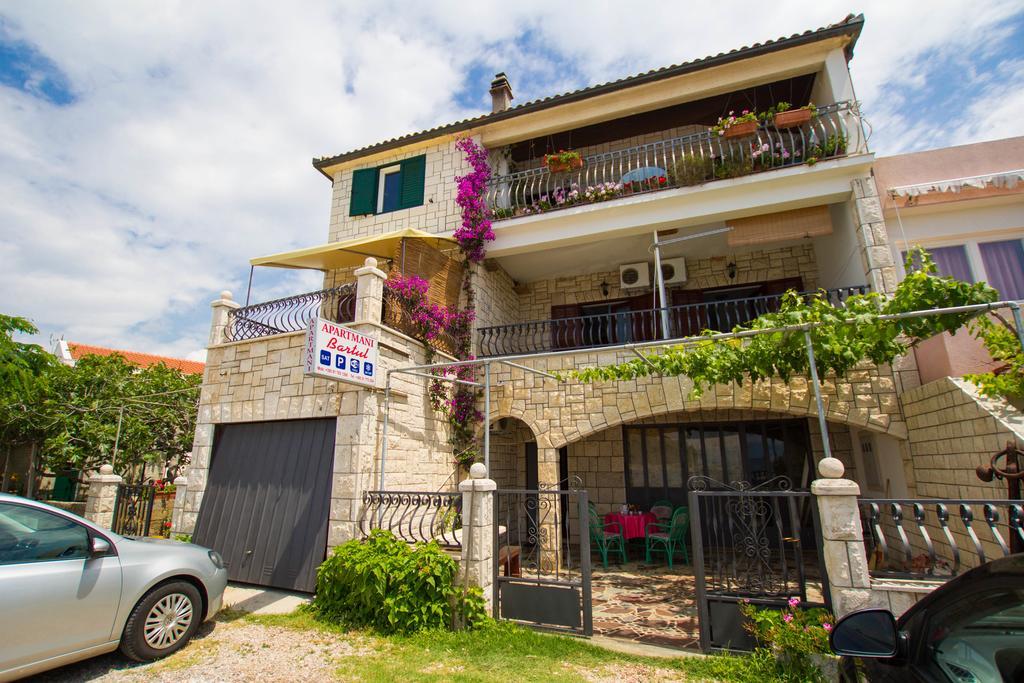 Apartments Bartul Sućuraj Eksteriør billede