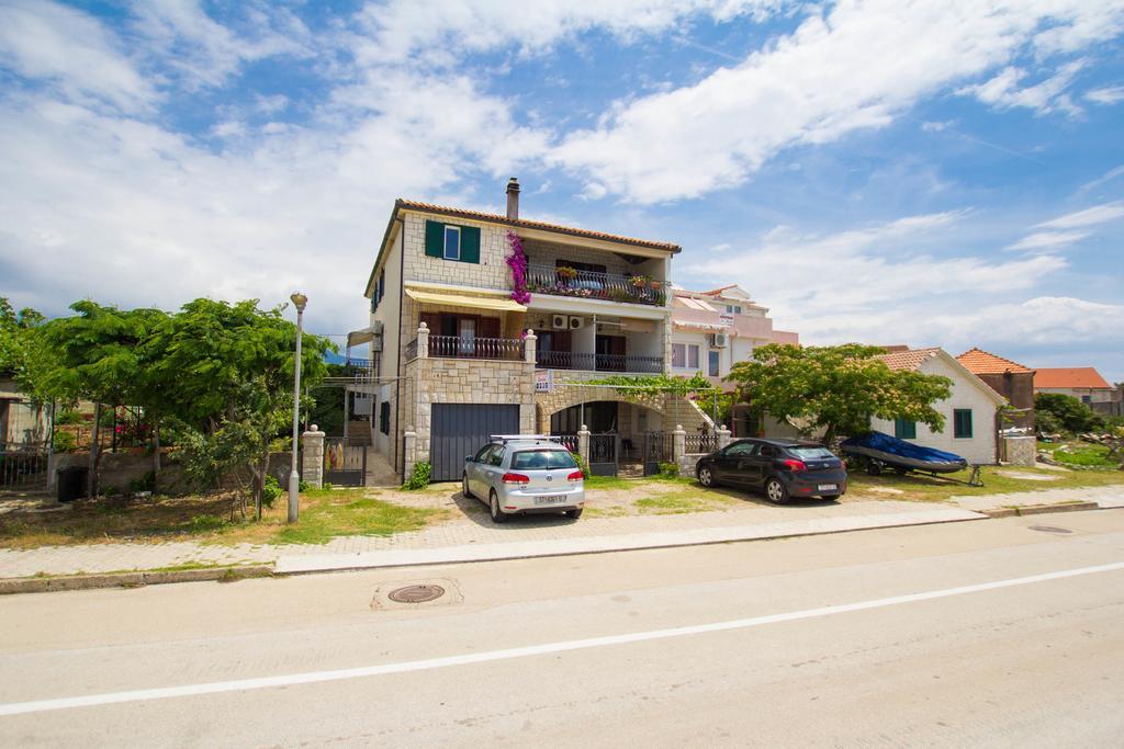 Apartments Bartul Sućuraj Eksteriør billede