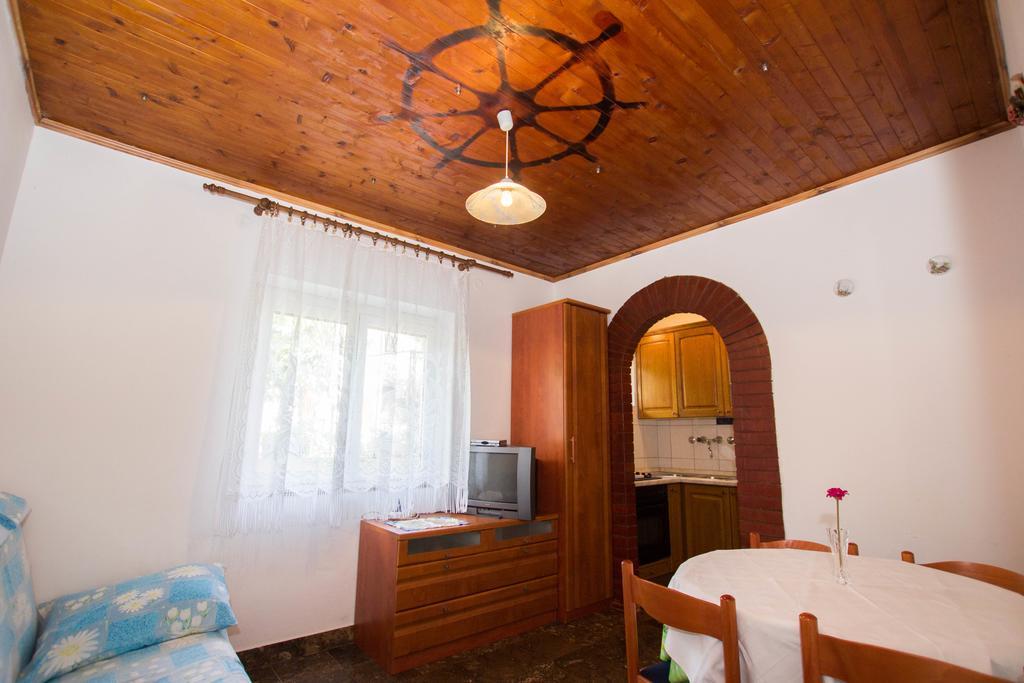 Apartments Bartul Sućuraj Eksteriør billede